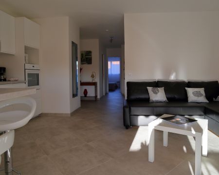 Flat in Hyeres - Vacation, holiday rental ad # 5297 Picture #2