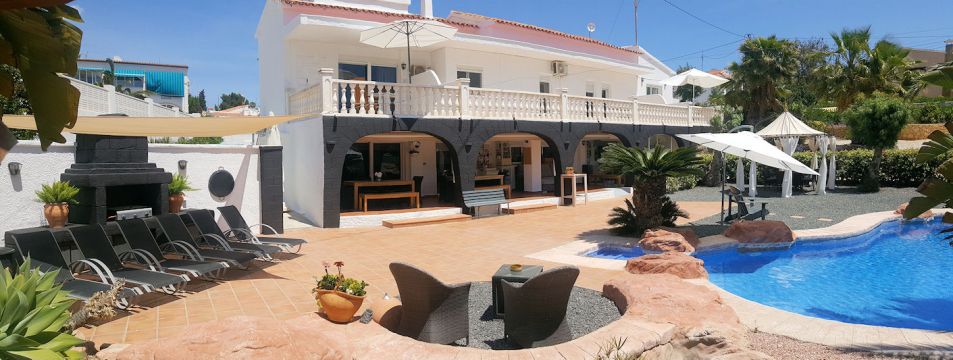House in Calpe - Vacation, holiday rental ad # 6684 Picture #4