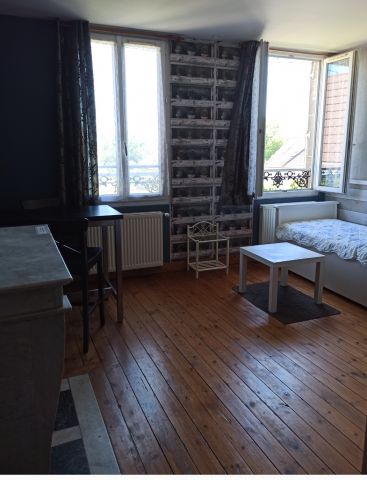 Studio in Rieux - Vacation, holiday rental ad # 8930 Picture #3