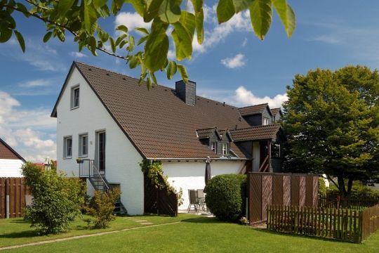 Casa en D-Oberscheidweiler - Detalles sobre el alquiler n30065 Foto n0