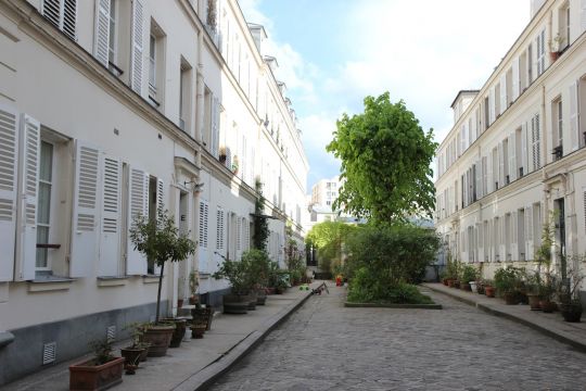 Flat in Paris - Vacation, holiday rental ad # 43749 Picture #11