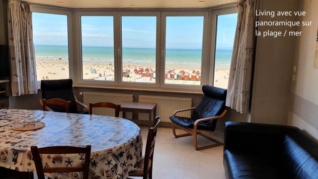 Flat in La Panne - Vacation, holiday rental ad # 49638 Picture #0