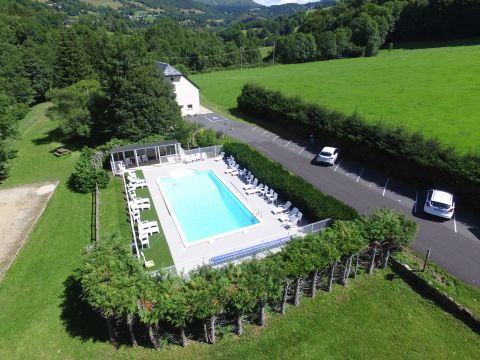 Farm in Saint-Jacques-des-Blats - Vacation, holiday rental ad # 54406 Picture #1