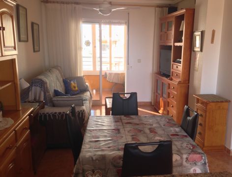Appartement in Torrevieja - Vakantie verhuur advertentie no 58281 Foto no 3