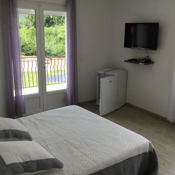 House in Malaucene - Vacation, holiday rental ad # 61022 Picture #2