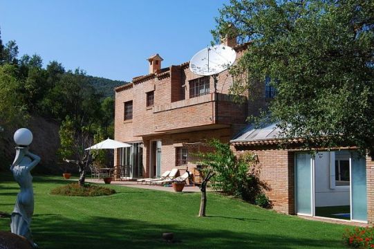 Chalet in Girona - Vacation, holiday rental ad # 63030 Picture #4