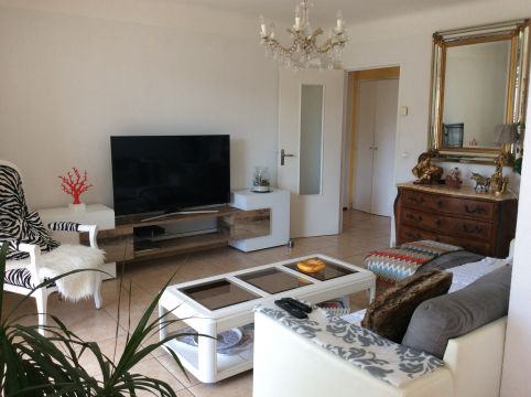 Flat in La Seyne sur - Vacation, holiday rental ad # 63078 Picture #9