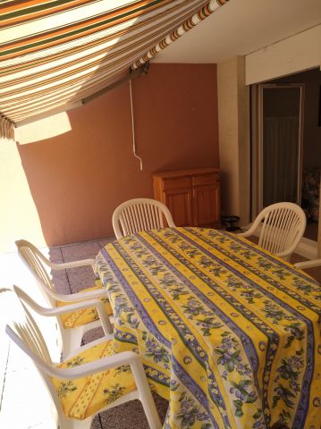Flat in Sainte maxime - Vacation, holiday rental ad # 63845 Picture #0
