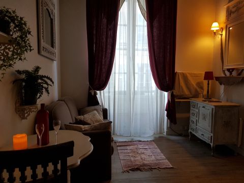 Studio in Paris - Vacation, holiday rental ad # 64349 Picture #4