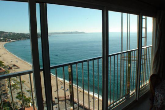Flat in Platja d'aro - Vacation, holiday rental ad # 64605 Picture #11