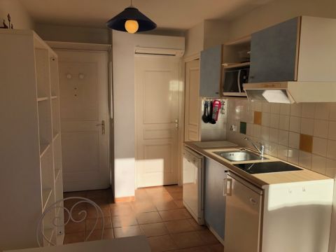 Flat in Sanary sur Mer - Vacation, holiday rental ad # 64660 Picture #3