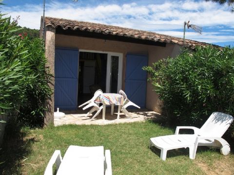 House in Lorgues - Vacation, holiday rental ad # 64675 Picture #2