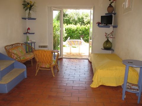 House in Lorgues - Vacation, holiday rental ad # 64675 Picture #4