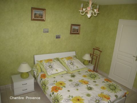 Zimmer mit Frhstck in Ars Provence - Anzeige N  64703 Foto N0