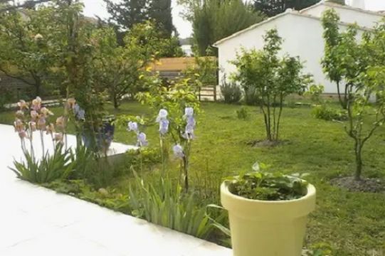 House in L'isle sur la sorgue - Vacation, holiday rental ad # 64907 Picture #8