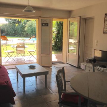 Flat in Orange - Vacation, holiday rental ad # 64917 Picture #10