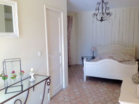 Flat in Orange - Vacation, holiday rental ad # 64917 Picture #13