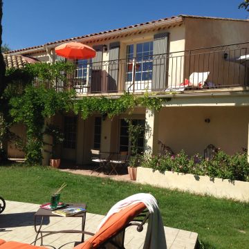 Flat in Orange - Vacation, holiday rental ad # 64917 Picture #5