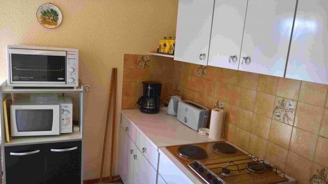 Flat in Calvi en Corse - Vacation, holiday rental ad # 65414 Picture #4