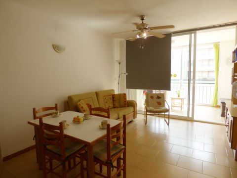 Flat in Roses - Vacation, holiday rental ad # 66062 Picture #2