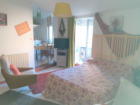 Appartement in Rochefort - Vakantie verhuur advertentie no 66343 Foto no 0
