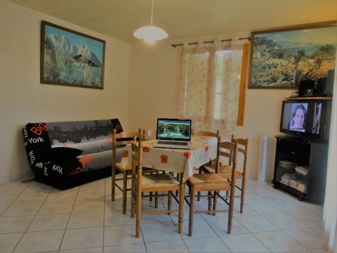 Gite in Auriac du prigord - Vacation, holiday rental ad # 66358 Picture #3