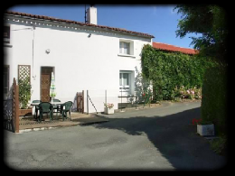 Gite Menomblet - 5 personnes - location vacances