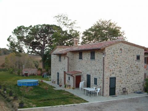House in Marciano della Chiana - Vacation, holiday rental ad # 10171 Picture #2 thumbnail