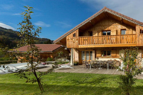 Chalet in Saint gervais les bains for   12 •   with private pool 