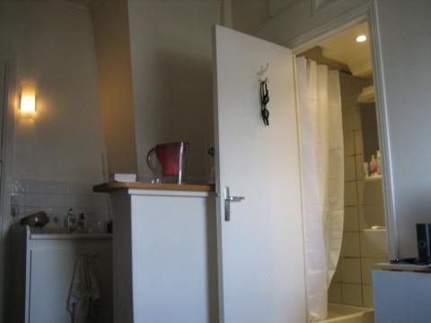 Studio in Paris - Vacation, holiday rental ad # 12208 Picture #1 thumbnail
