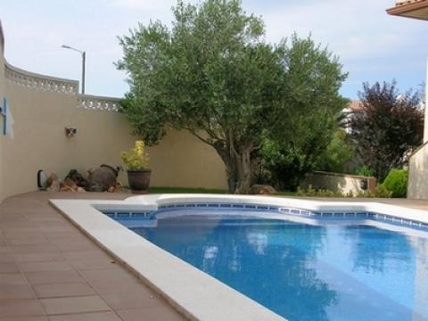 House in L'Escala - Vacation, holiday rental ad # 12367 Picture #0