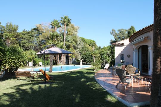 Bed and Breakfast in Saint Tropez - Vacation, holiday rental ad # 1780 Picture #3