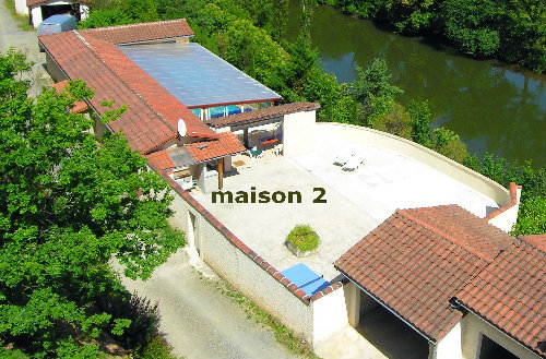Huis in Les albres voor  8 •   uitzicht op meer 