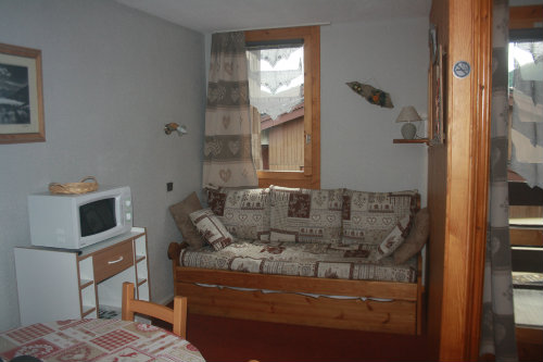 Flat in Valmorel for   4 •   animals accepted (dog, pet...) 