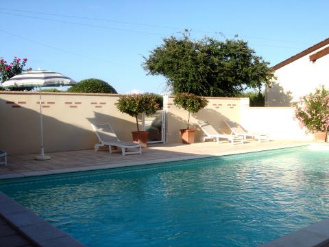 Maison  Saint aubin pour  6 •   avec piscine prive 