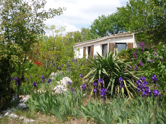 Gite  Montdardier pour  4 •   avec terrasse 