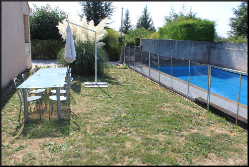 Casa en Uzs, saint-maximin para  8 •   con piscina privada 