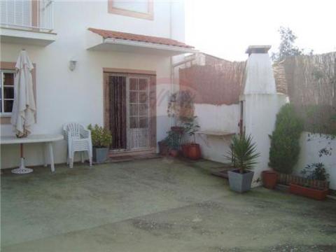 House in Alfeizerão - Vacation, holiday rental ad # 5113 Picture #1 thumbnail
