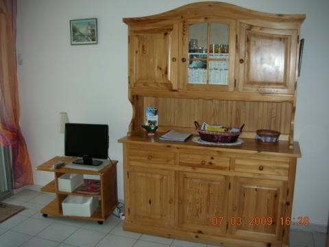 Studio in St Laurent du var - Vacation, holiday rental ad # 5780 Picture #1