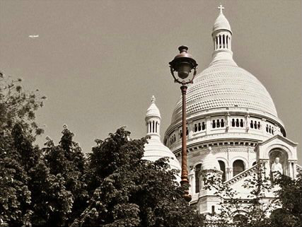 Flat in Paris - Montmartre - Vacation, holiday rental ad # 5832 Picture #0 thumbnail