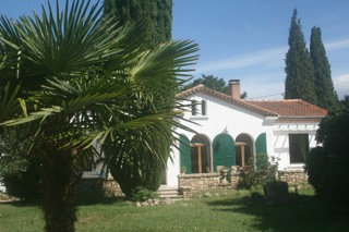House in Valreas vaucluse for   6 •   animals accepted (dog, pet...) 