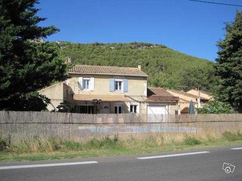 House in Cheval blanc - Vacation, holiday rental ad # 7162 Picture #0 thumbnail