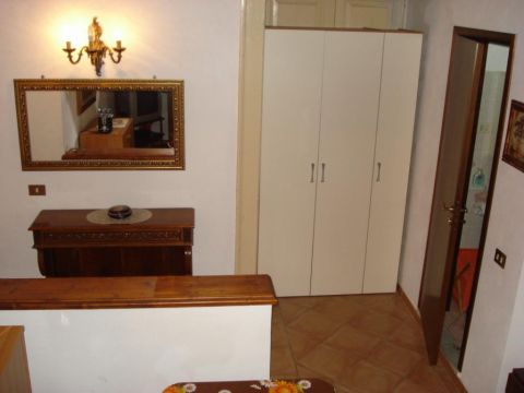 House in Tropea - studio marilyn inside palazzo bragh 1721 - Vacation, holiday rental ad # 8877 Picture #2