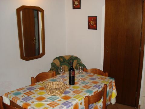 House in Tropea - studio maruska inside 'palazzo' braghò 1721 - Vacation, holiday rental ad # 8881 Picture #2 thumbnail