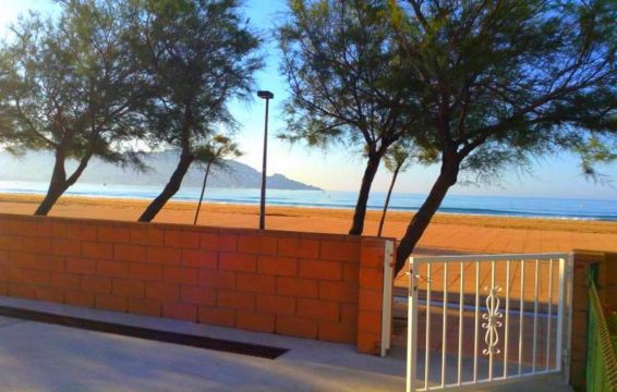Studio in Roses - Vacation, holiday rental ad # 8896 Picture #0