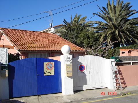 House in Canet en roussillon - Vacation, holiday rental ad # 9351 Picture #0