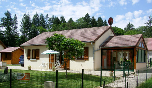 Maison  Pont de poitte pour  4 •   avec terrasse 