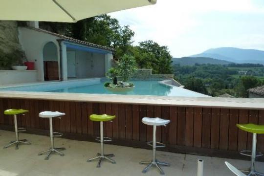 House in Vaison la Romaine - Vacation, holiday rental ad # 9881 Picture #0