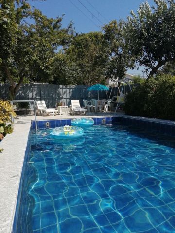 House in  F⁰⁹elgueiras - Vacation, holiday rental ad # 9989 Picture #1