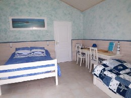 Chambre d'htes  Brem sur mer pour  4 •   animaux accepts (chien, chat...) 